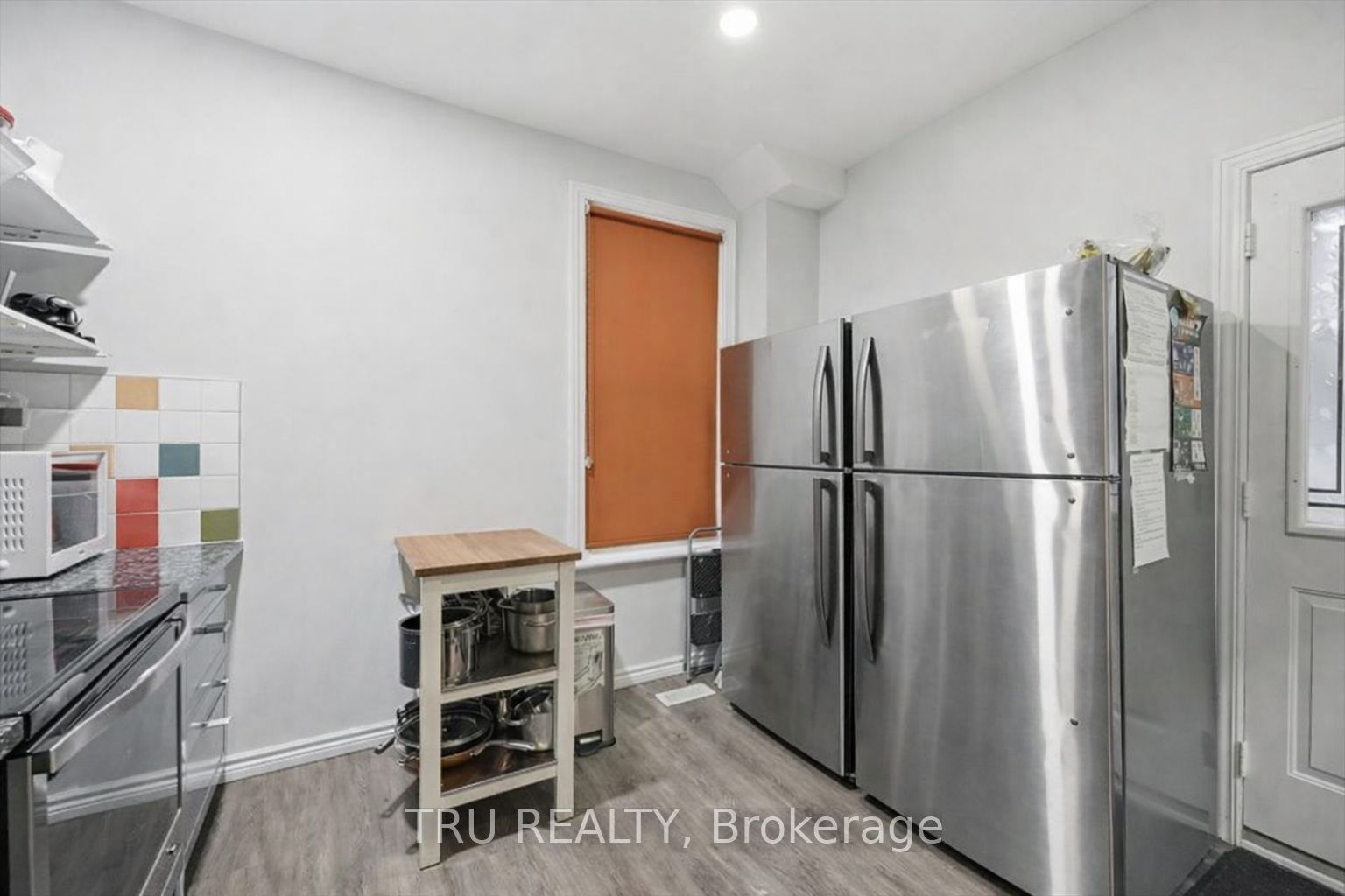 Additional image 3 of 355 Cambridge Street N, Ottawa, ON, K1R 7B3