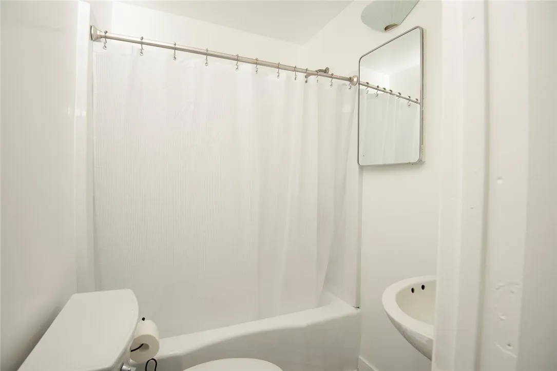 Additional image 73 of 10416 Clybourn Avenue, Shadow Hills, CA 91040