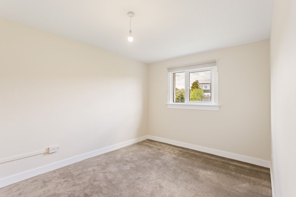 Additional image 7 of 2 bed flat to rentVictoria Street, Craigshill, Livingston EH54