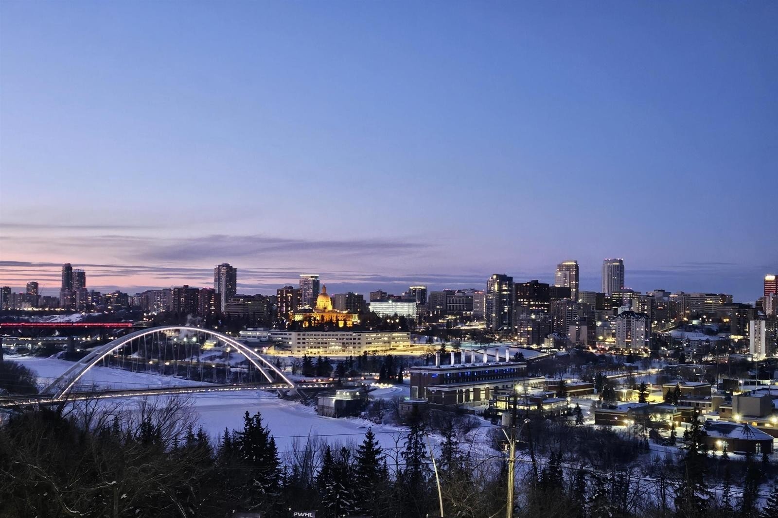 Additional image 7 of 505-10149 Saskatchewan Drive NW, Edmonton, AB, T6E4Y9