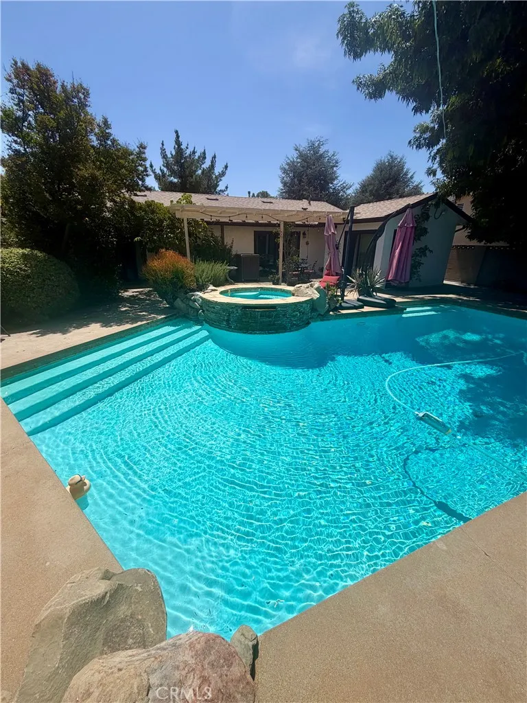 Additional image 24 of 23507 Sylvan St, Woodland Hills, CA 91367