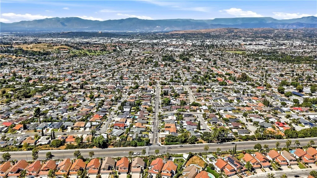 18517 Lincroft St, Rowland Heights, CA 91748