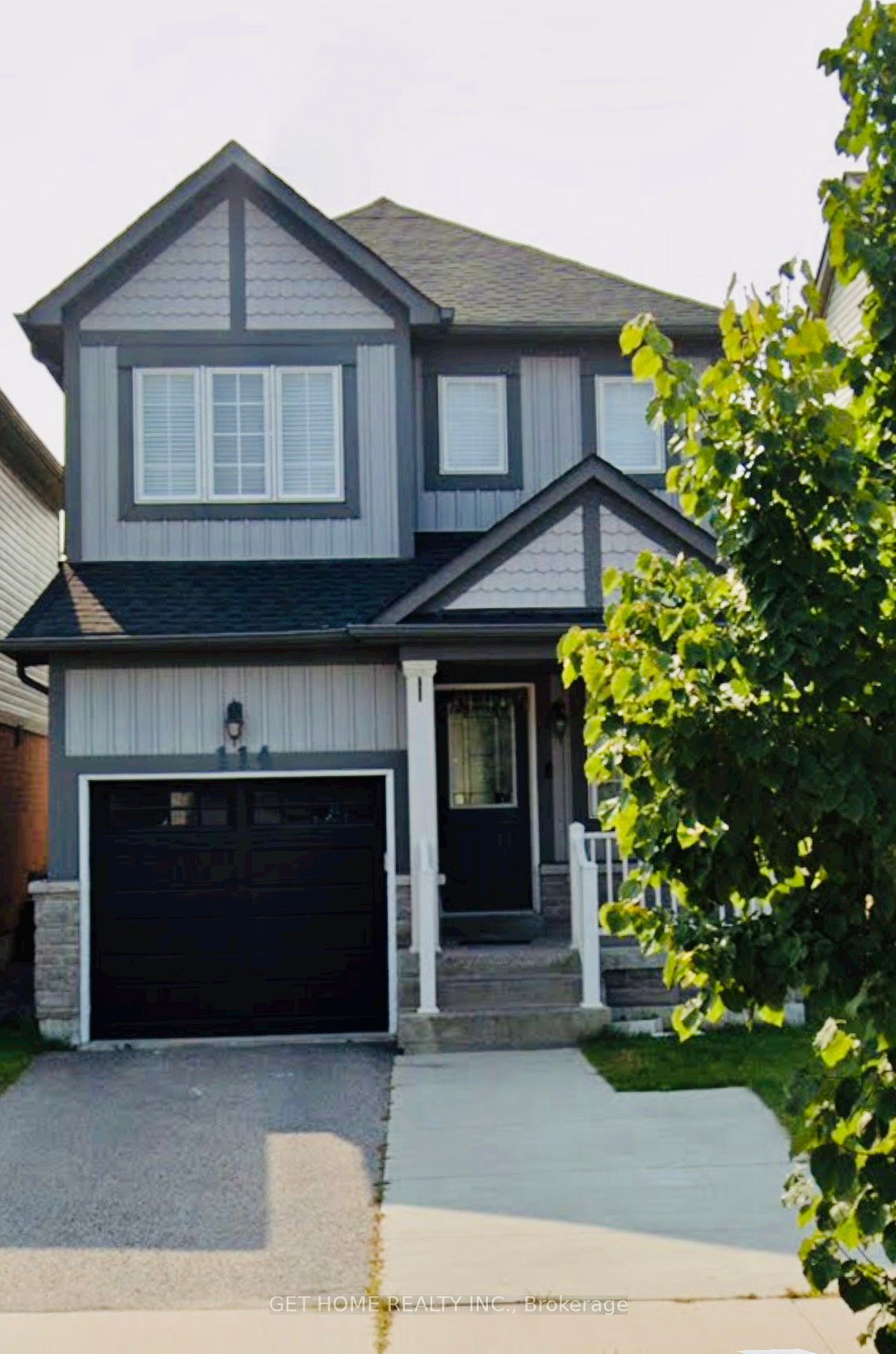 114 Bettina Place, Whitby, ON, L1R 0E8
