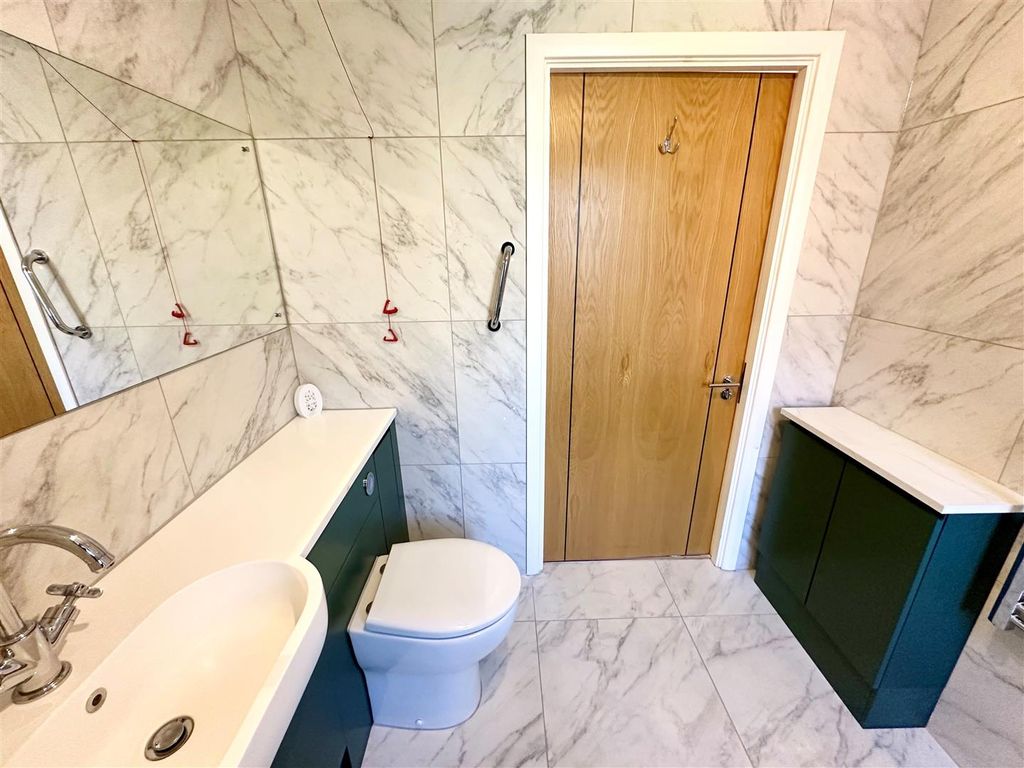 Additional image 27 of 2 bed flat for saleChestnut Court, Bridlington YO16