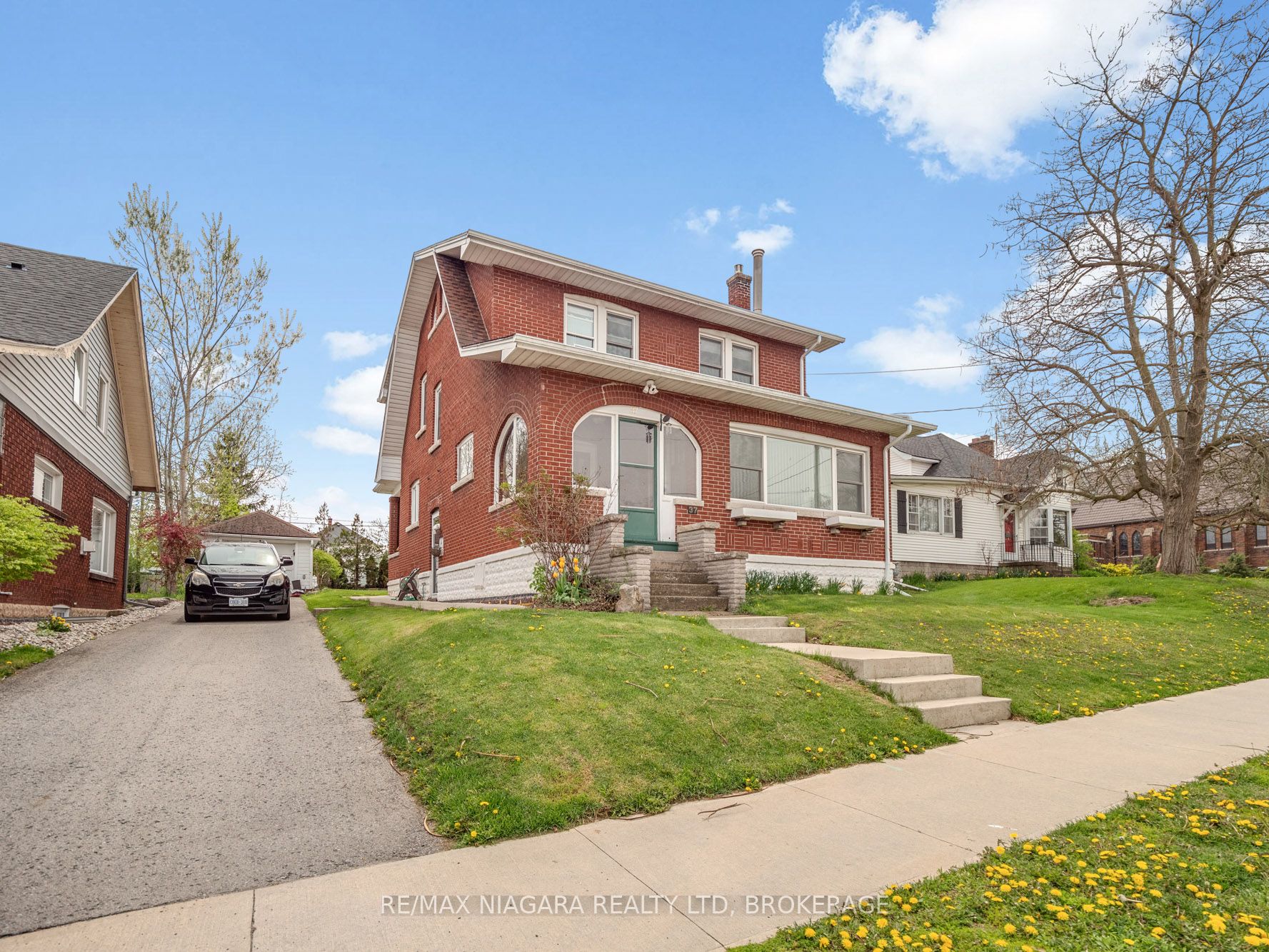 37 Highland Avenue, Fort Erie, ON, L2A 2X6