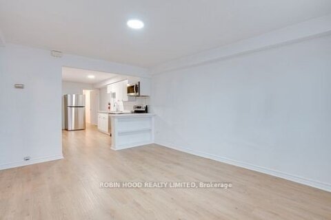 Additional image 7 of PH1-104 Gloucester Grove, Toronto, ON, M6C 2A8