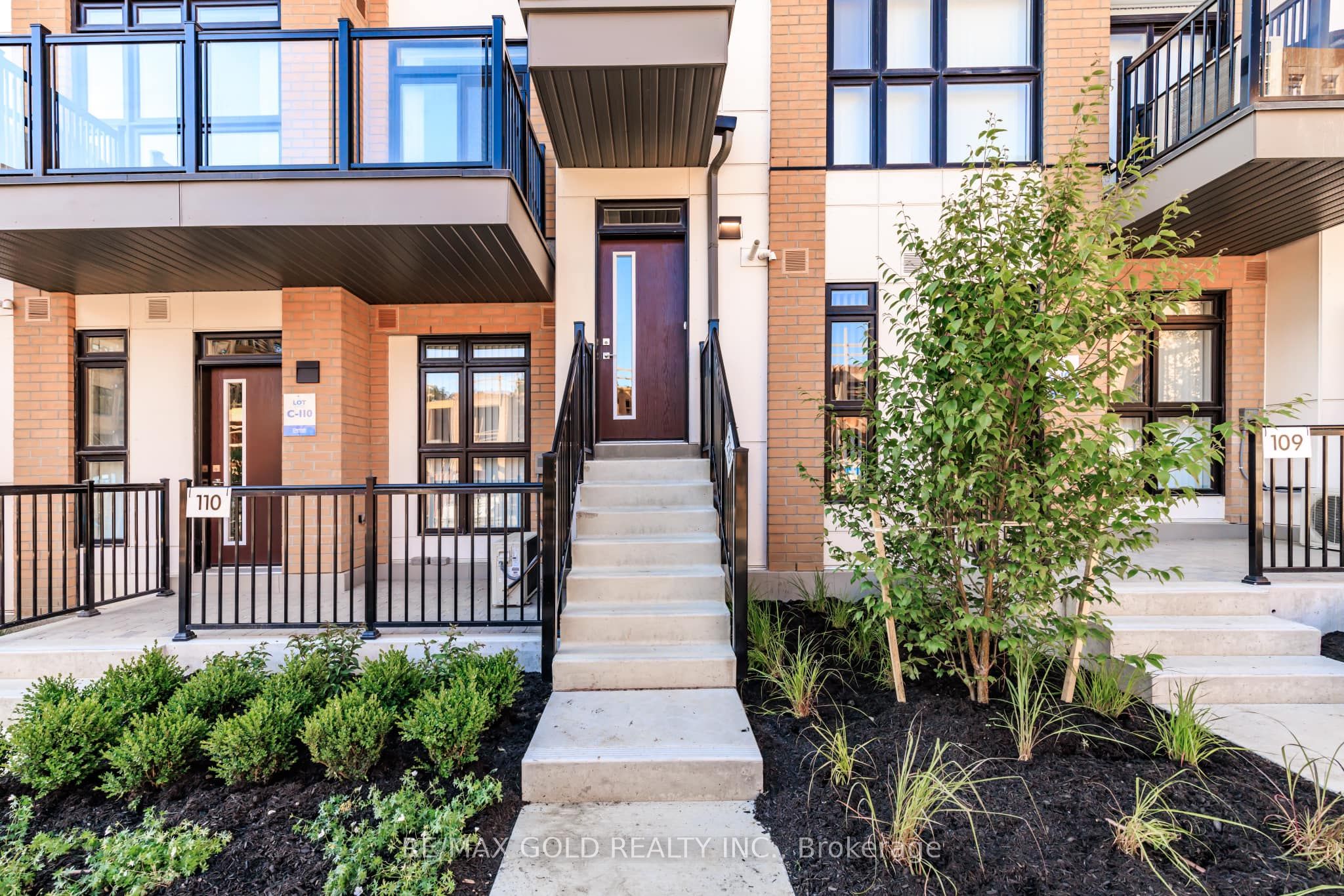Additional image 6 of 210-140 Canon Jackson Drive, Toronto, ON, M6M 0B9