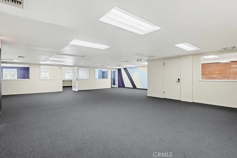 Additional image 93 of 129 W 5th Street, Long Beach, CA 90802