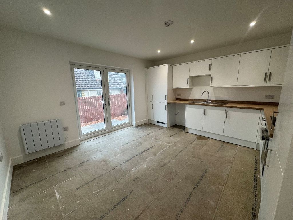 Additional image 6 of 3 bed detached house to rentDual Cottage, Main Street, Auchtertool, Kirkcaldy KY2