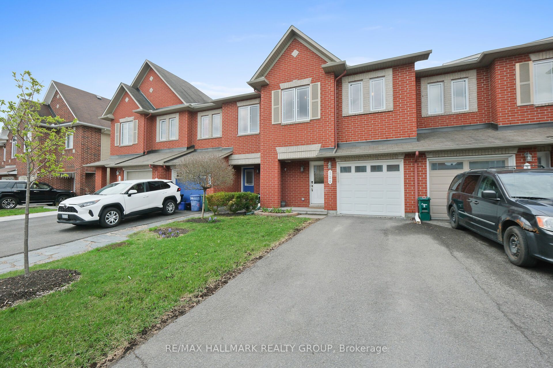 Additional image 2 of 126 Silvermoon Crescent, Ottawa, ON, K4A 0P5