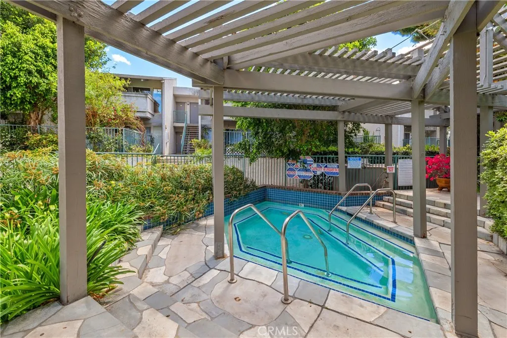 Additional image 37 of 20134 Leadwell St Unit 126, Winnetka, CA 91306