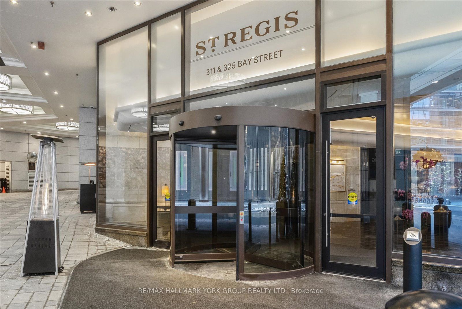 Additional image 3 of 3401-311 Bay Street, Toronto, ON, M5H 4G5