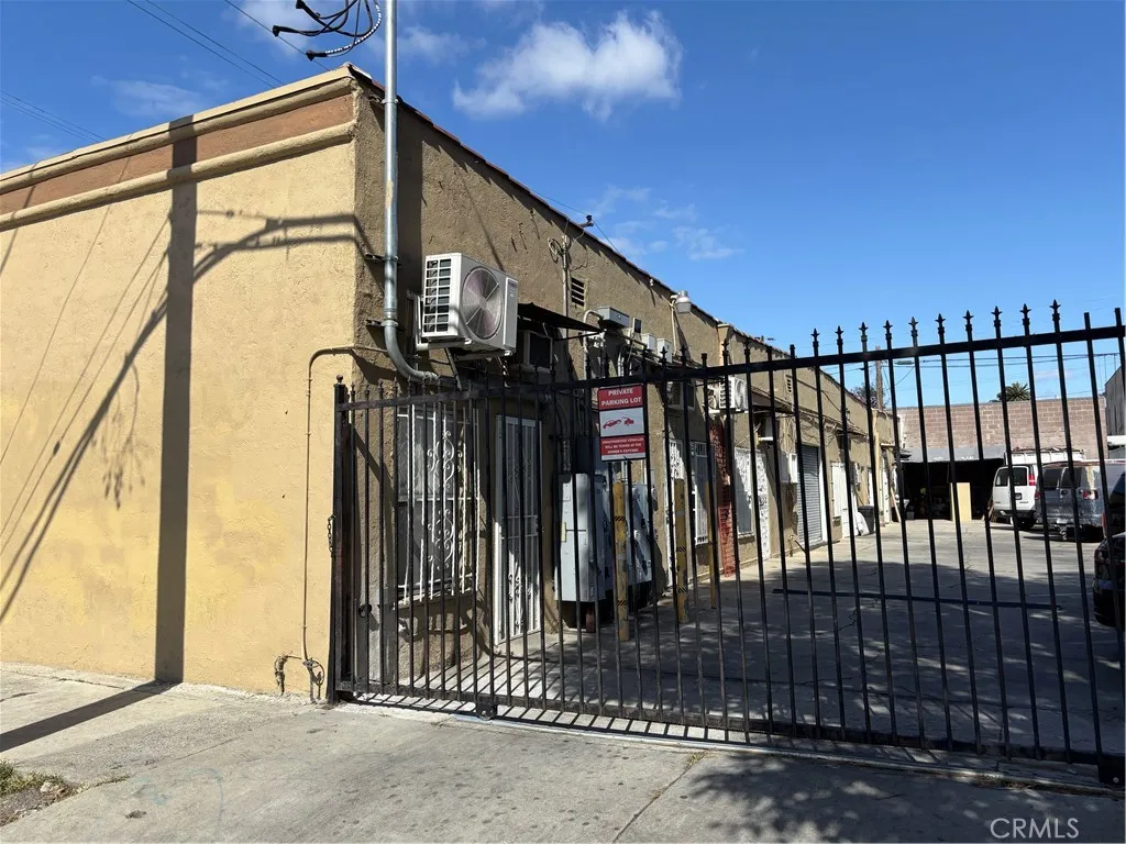 Additional image 10 of 2030 Venice Blvd, Los Angeles, CA 90006
