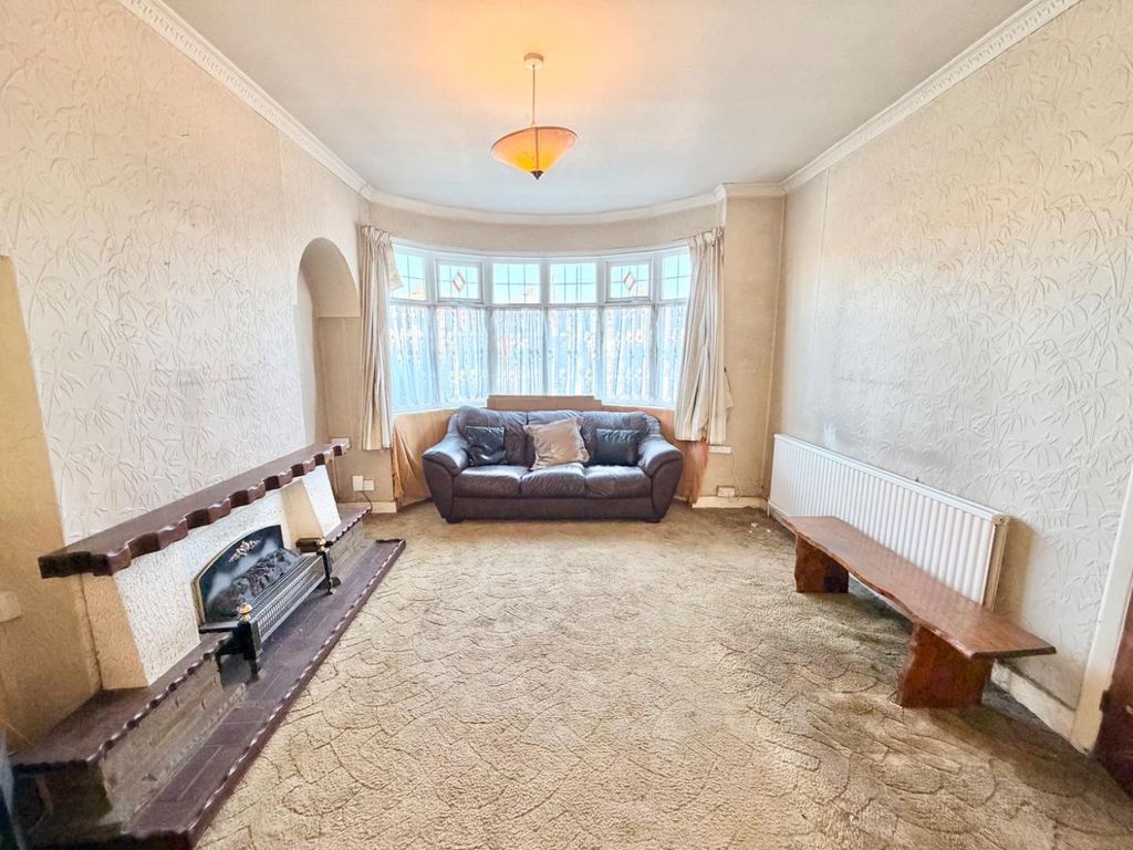 Additional image 2 of 3 bed semi-detached house for saleChester Road, Castle Bromwich, Birmingham B36