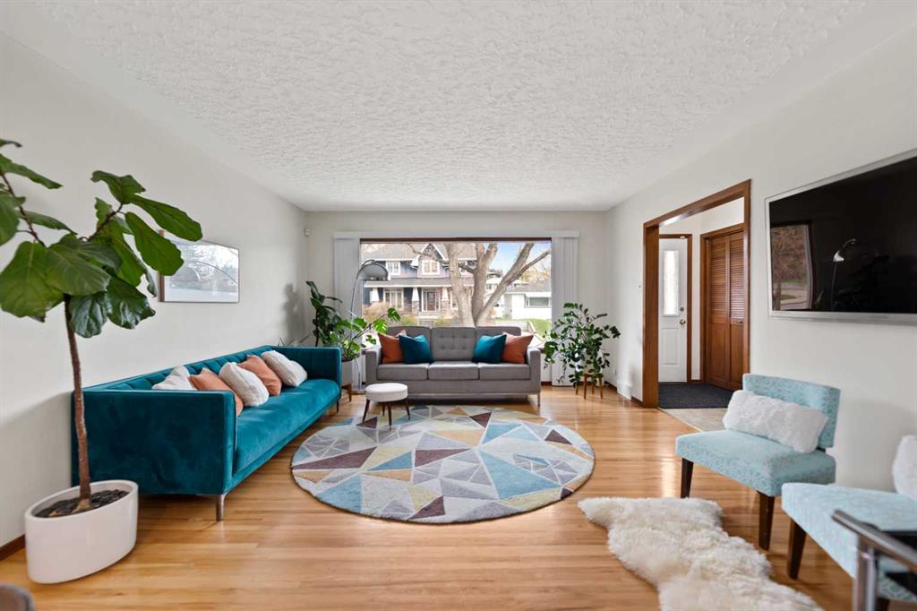 Additional image 6 of 2915 13 Avenue NW, Calgary, AB, T2N 1M1