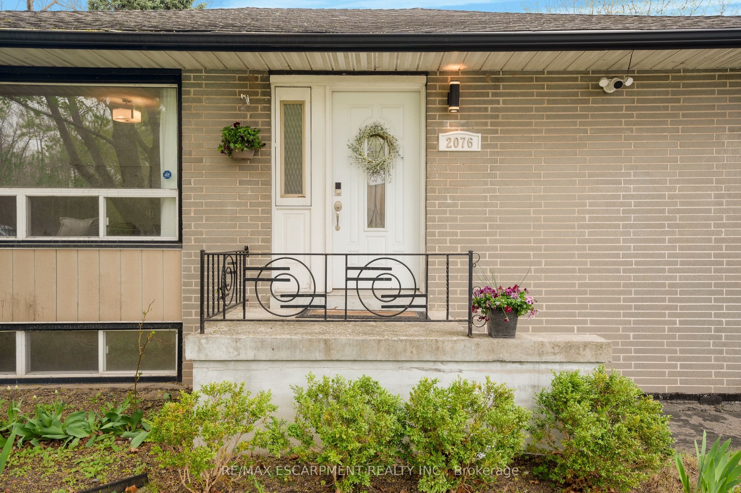 Additional image 3 of 2076 Constance Drive, Oakville, ON, L6J 2V7