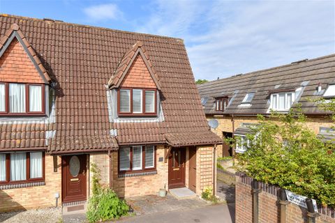 Betony Close, Shirley Oaks Village, Surrey CR0
