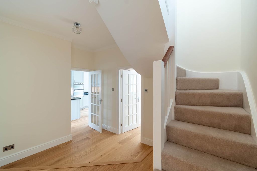 Additional image 15 of 3 bed semi-detached house to rentUpper Lansdown Mews, Bath BA1