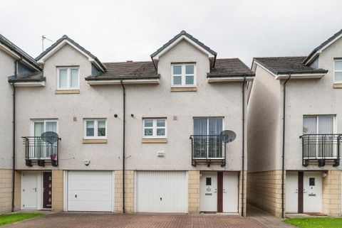 West Fairbrae Drive, Edinburgh EH11