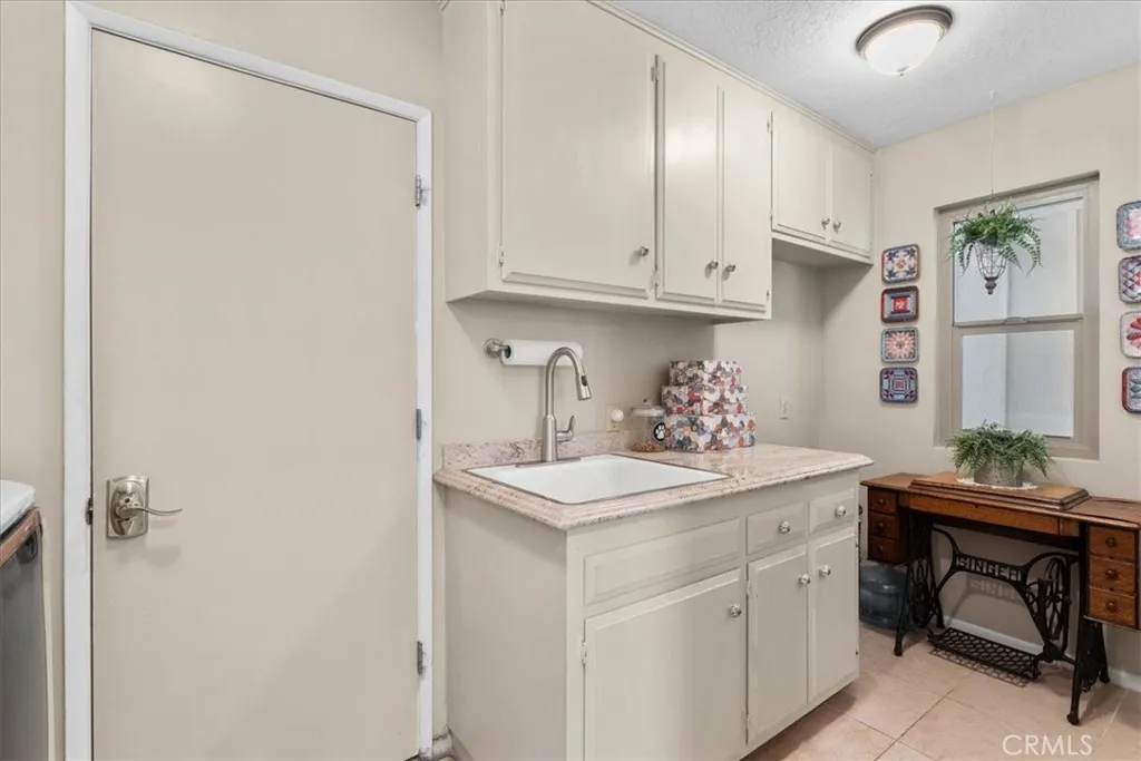 Additional image 73 of 1090 Rivera Dr, Wrightwood, CA 92397