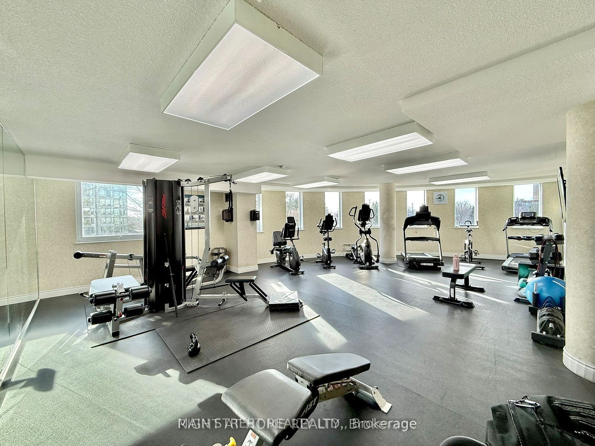 Additional image 5 of 314-326 Major Mackenzie Drive E, Richmond Hill, ON, L4C 8T4