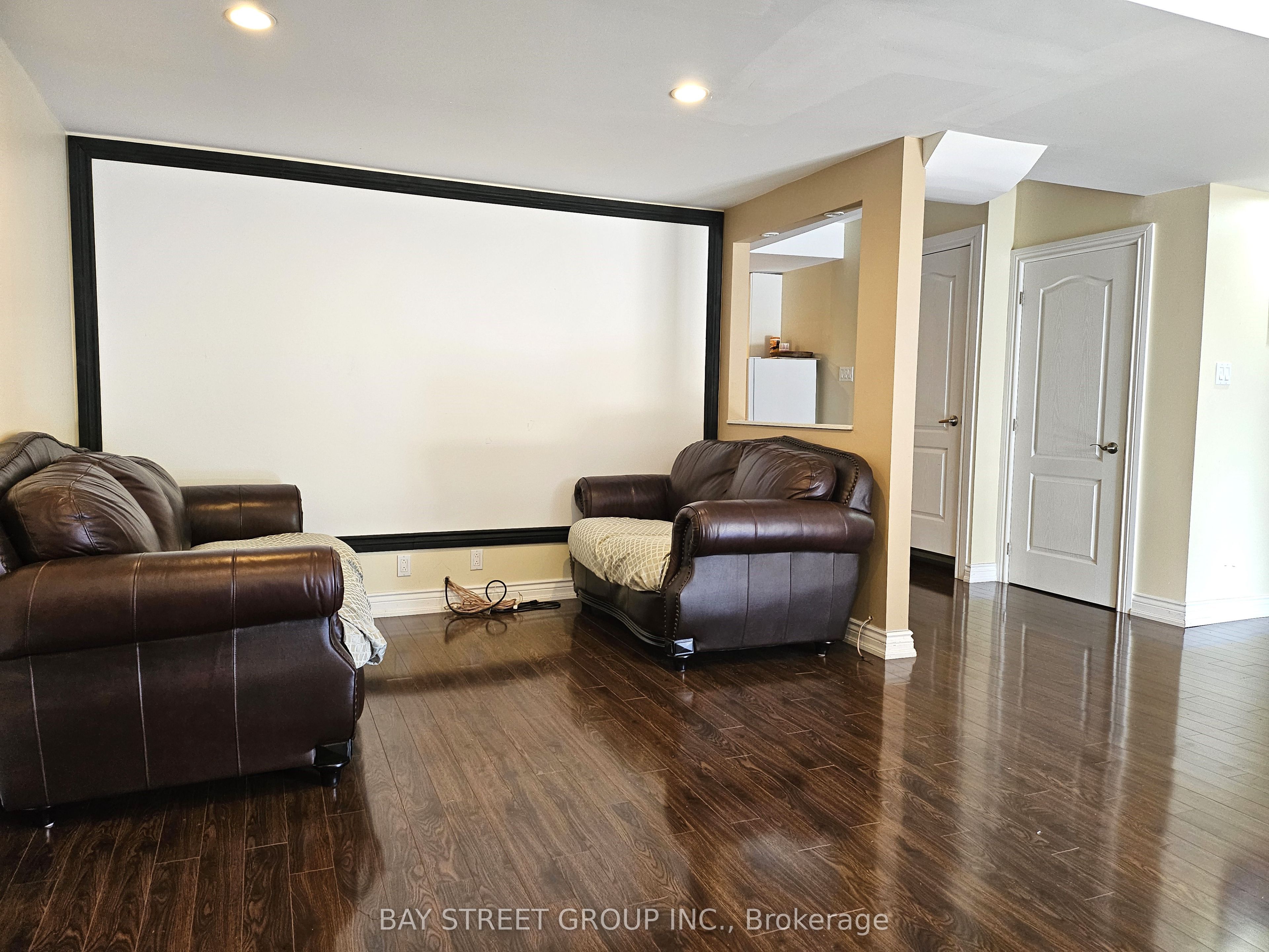 Additional image 6 of Bsmt-33 Valmont Avenue, Richmond Hill, ON, L4E 0P8