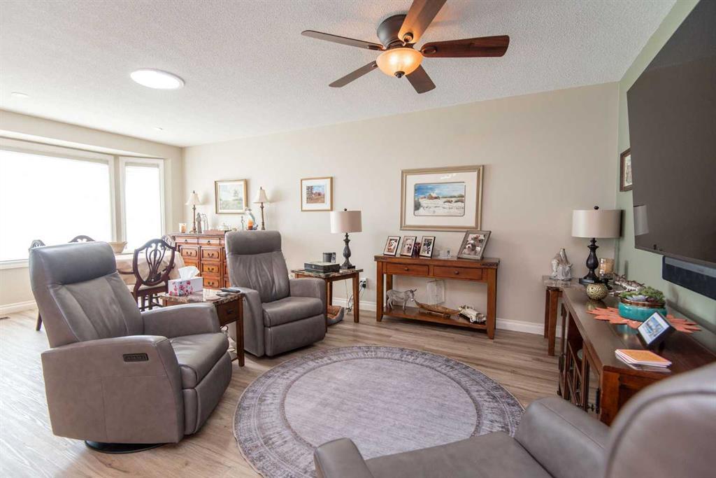 Additional image 5 of 238 Ebert Close, Red Deer, AB, T4R 2C5