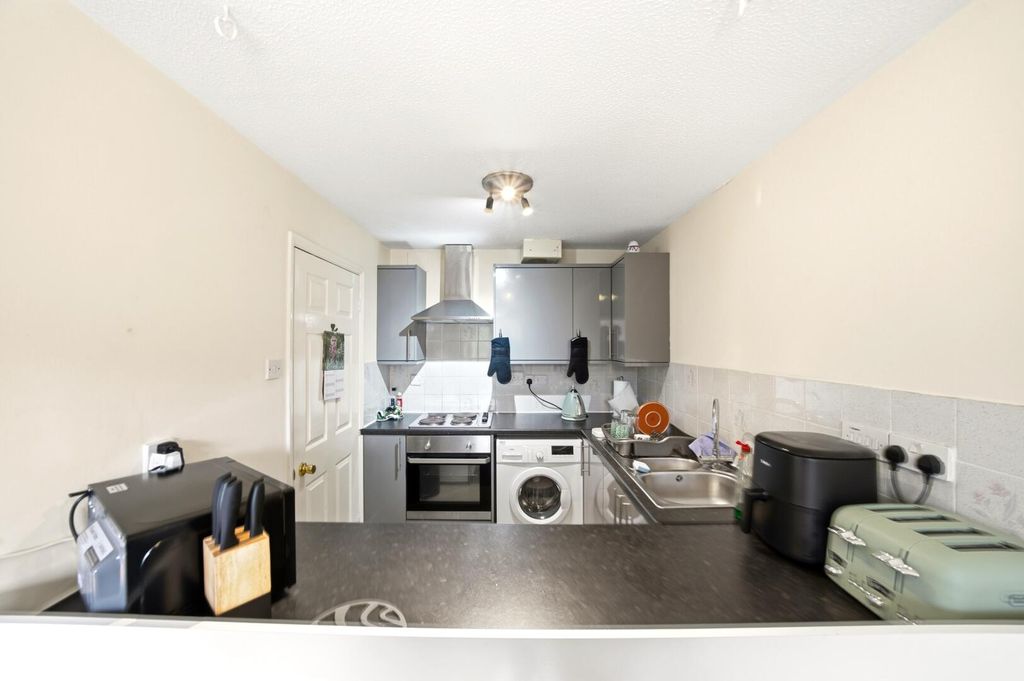 Additional image 8 of 2 bed flat for saleTurnstone Wharf, Nottingham NG7
