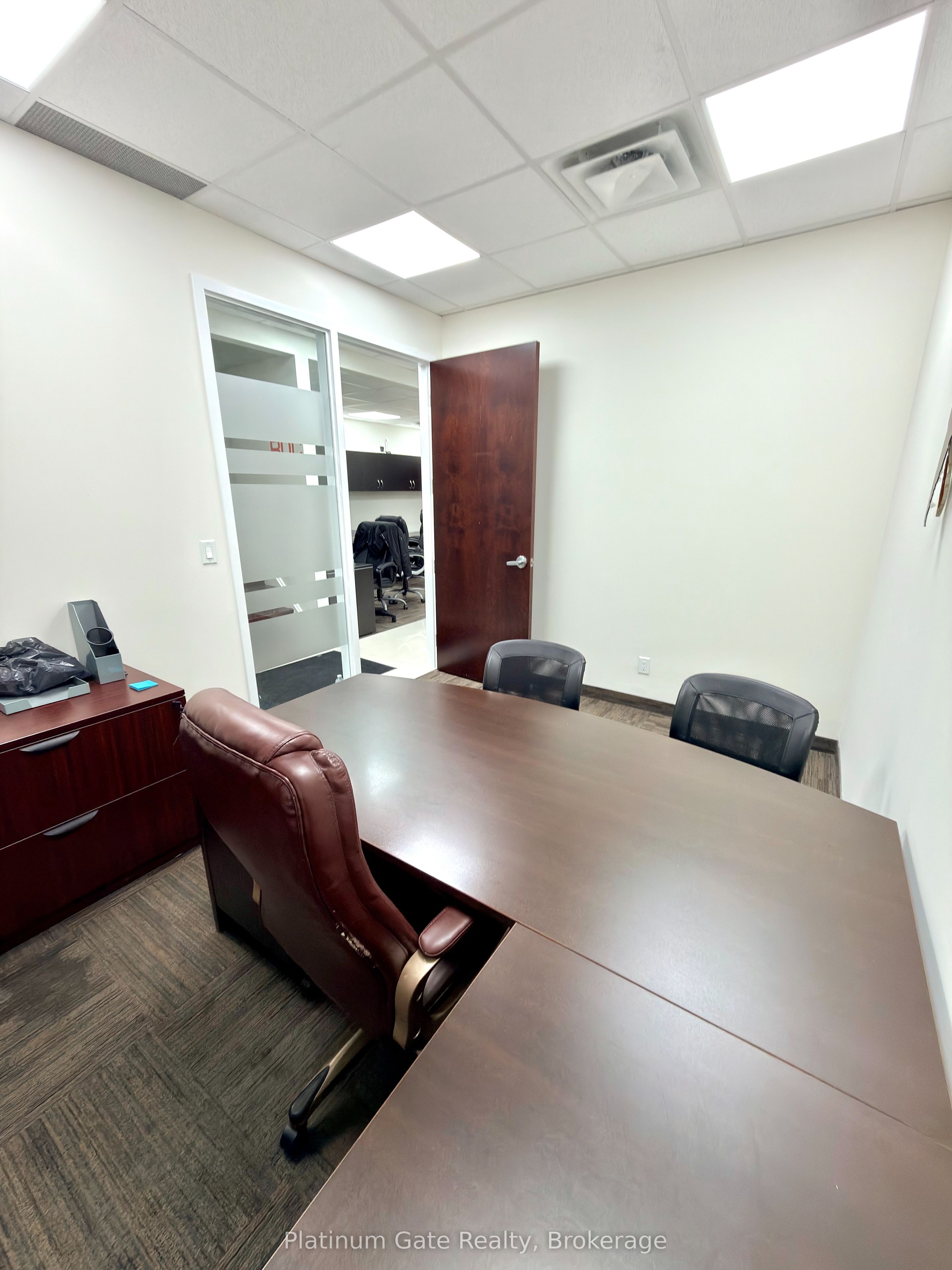 Additional image 3 of #16-1200 Derry Road, Mississauga, ON, L5T 0B3