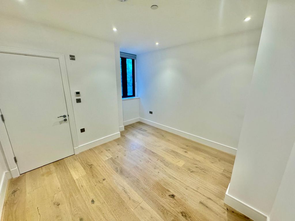 Additional image 12 of 2 bed flat to rent23 Cattle Market Street, Norwich NR1