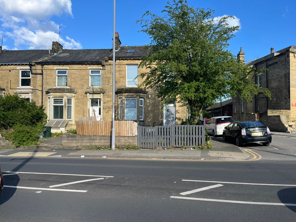 13 bed shared accommodation to rentLittle Horton Lane, Bradford BD5
