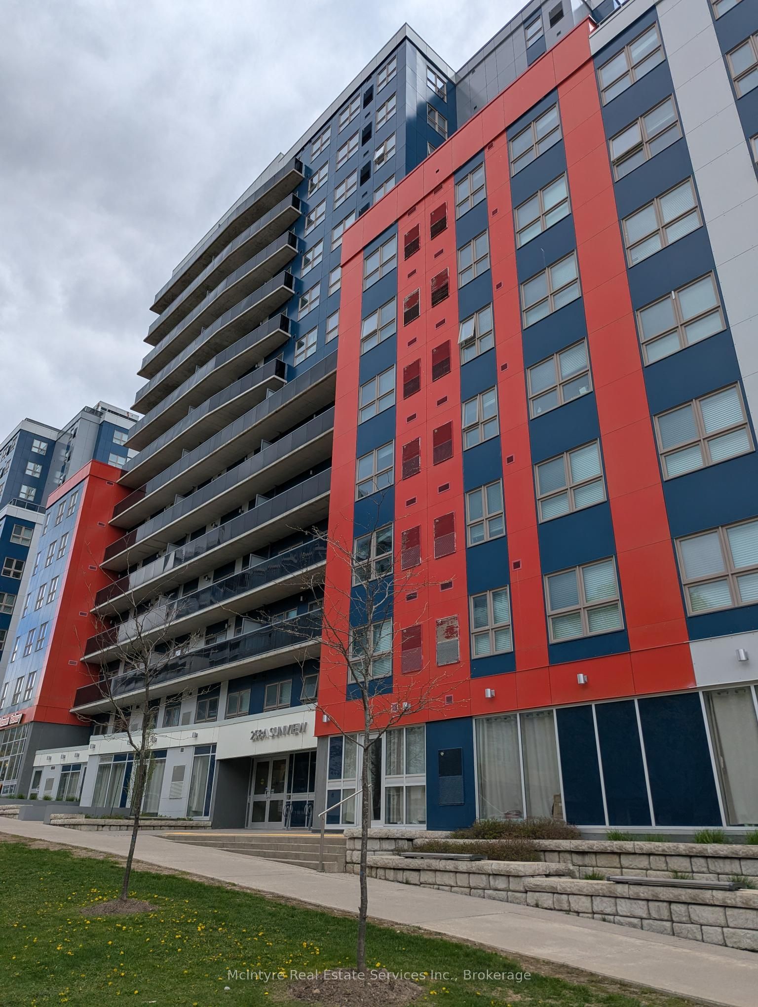 Additional image 2 of 155-258A Sunview Street, Waterloo, ON, N2L 0H6