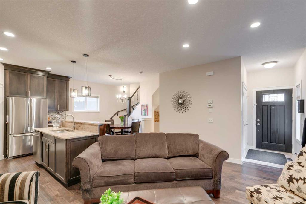 Additional image 3 of 2-309 15 Avenue NE, Calgary, AB, T2E 1H3