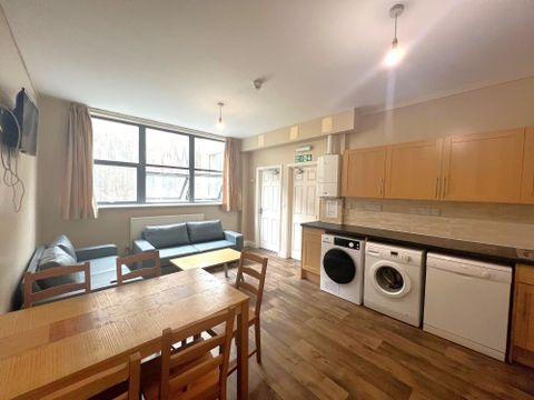 St Augustines Parade, Bristol BS1