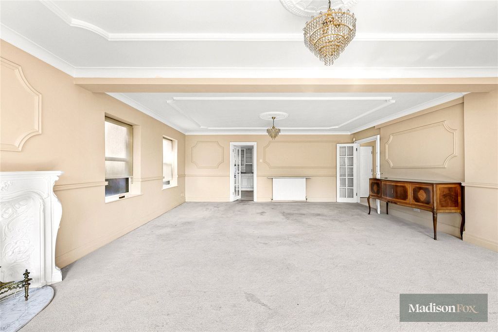 Additional image 6 of 3 bed flat for saleManor Road, Chigwell, Essex IG7