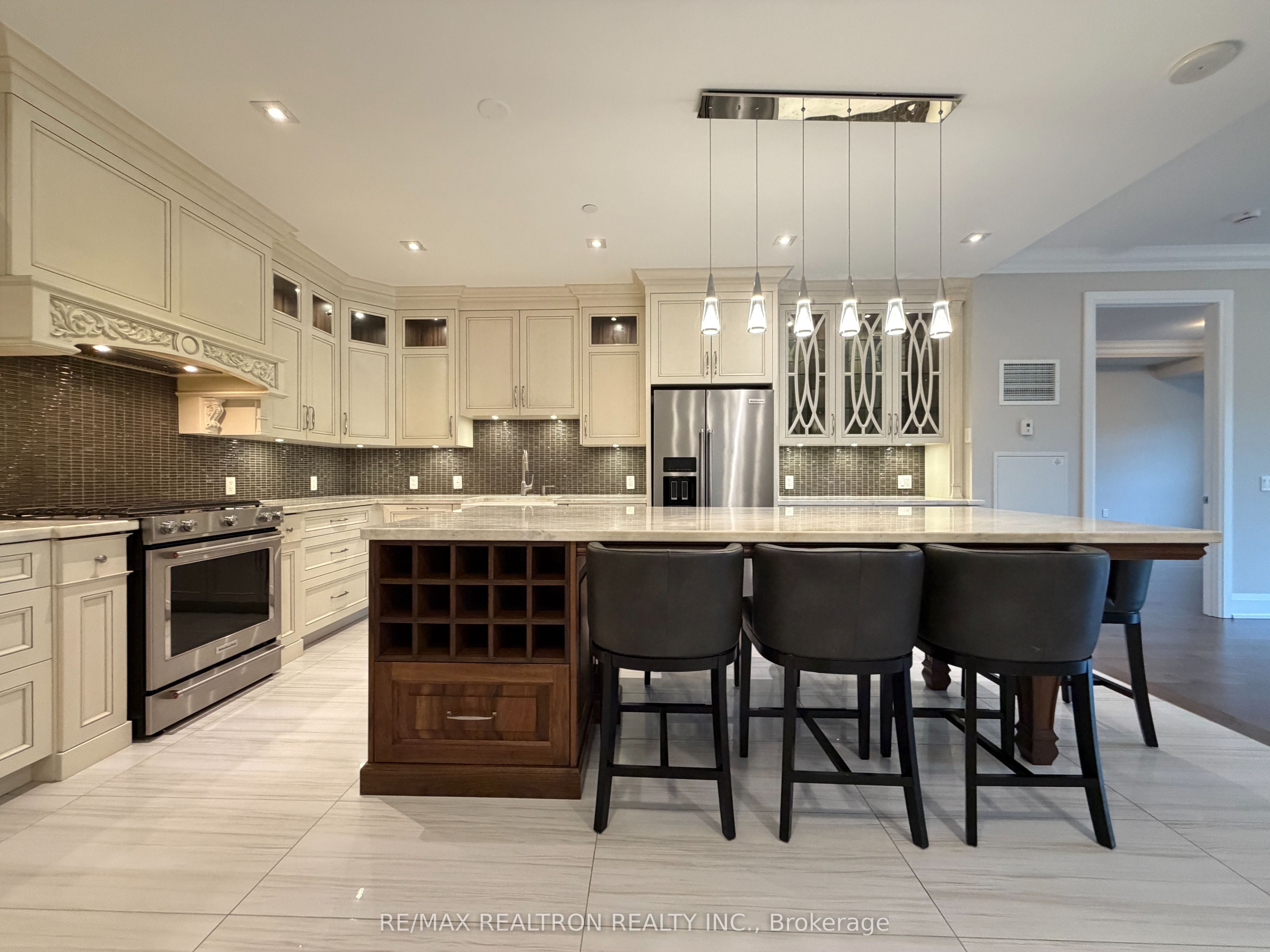 Additional image 5 of 501-9909 Pine Valley Drive, Vaughan, ON, L4H 4M1