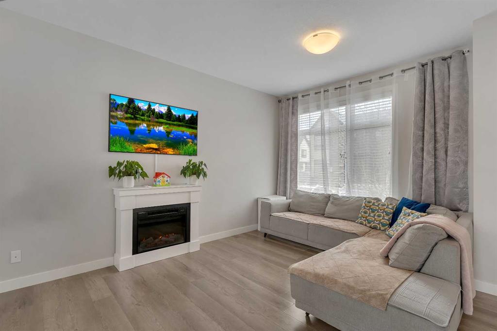 Additional image 4 of 136 Sage Meadows Gardens NW, Calgary, AB, T3P1K2