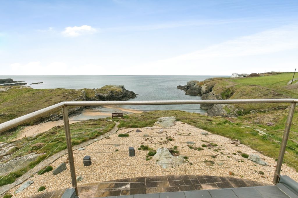 Additional image 11 of 4 bed detached house for saleLon Isallt, Trearddur Bay, Holyhead, Isle Of Anglesey LL65