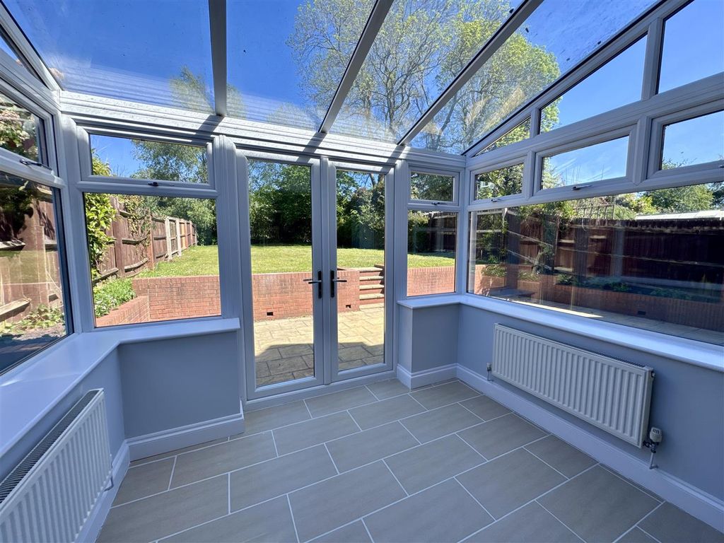 Additional image 14 of 6 bed detached house to rentWalnut Tree House, Caerwent, Caldicot NP26