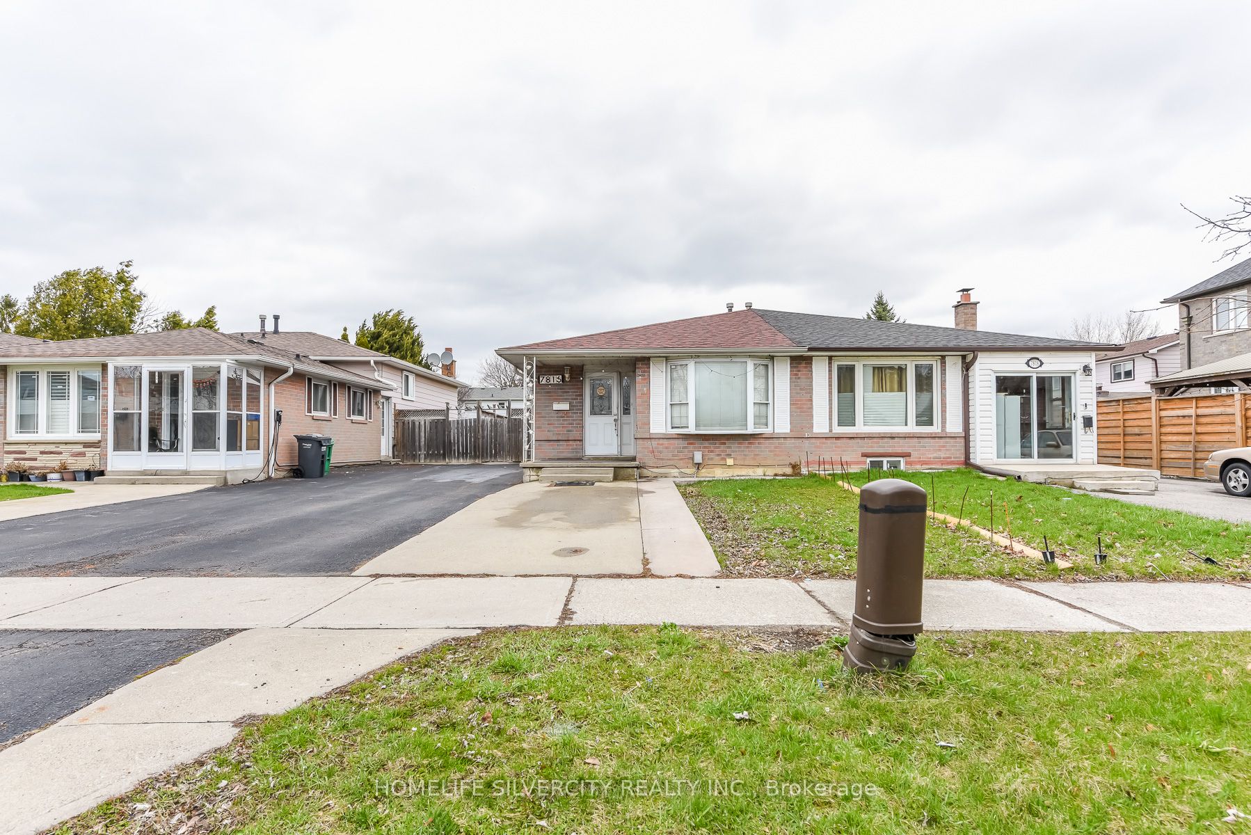 Additional image 2 of 7816 Priory Crescent, Mississauga, ON, L4T 3H5