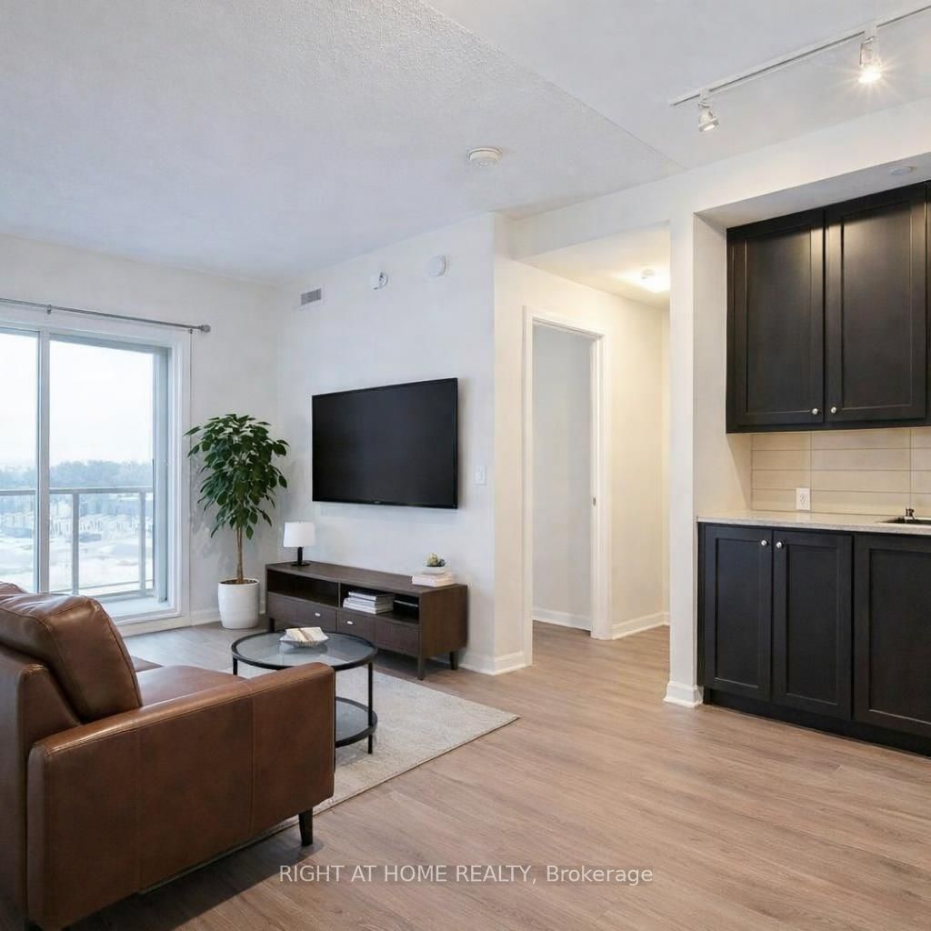 Additional image 3 of 324-555 William Graham Drive, Aurora, ON, L4G 3H9