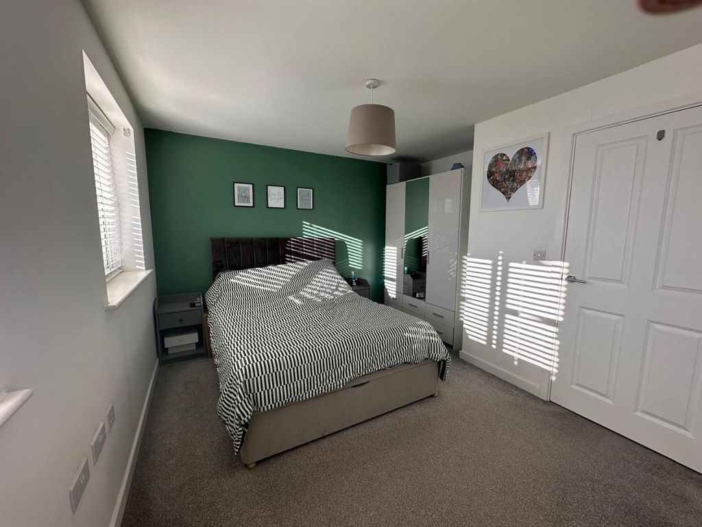 Additional image 11 of 2 bed semi-detached house for saleYates Meadow, Potton SG19