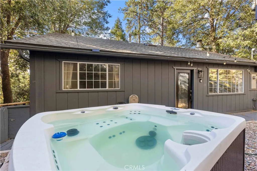 Additional image 19 of 24556 Geneva Drive, Crestline, CA 92325