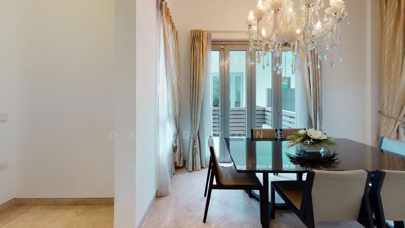 80 Meyer Road photo 3