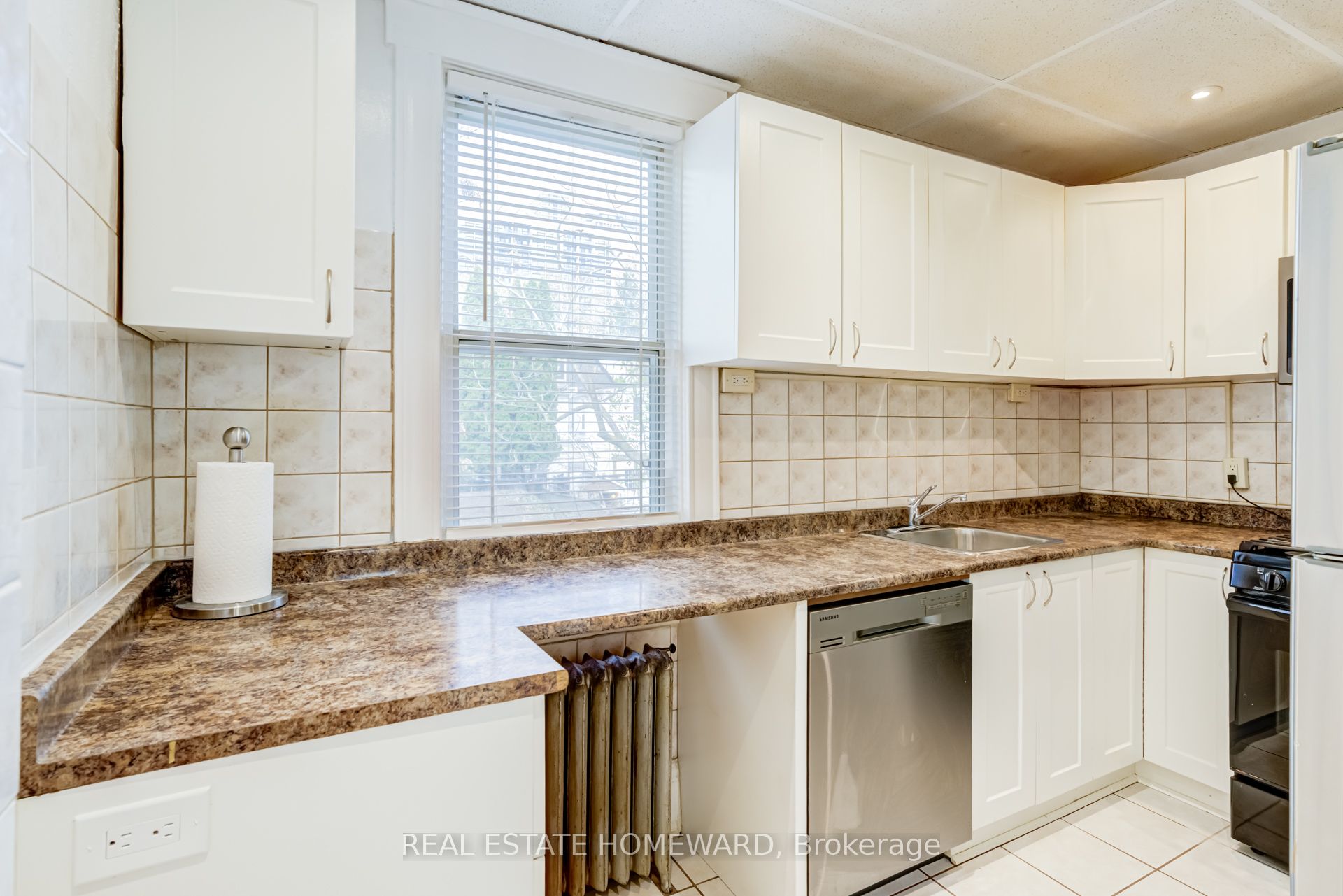 Additional image 6 of Upper-208 Ontario Street, Toronto, ON, M5A 2V5