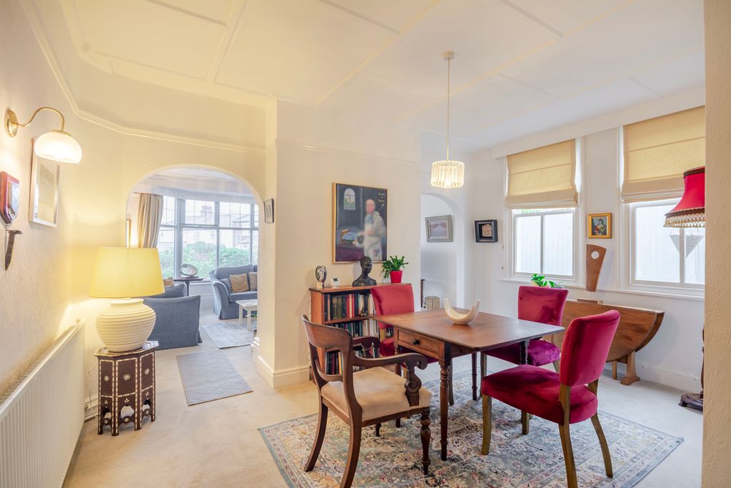 Additional image 7 of 4 bed semi-detached house for saleKing Edward Avenue, Mansfield NG18