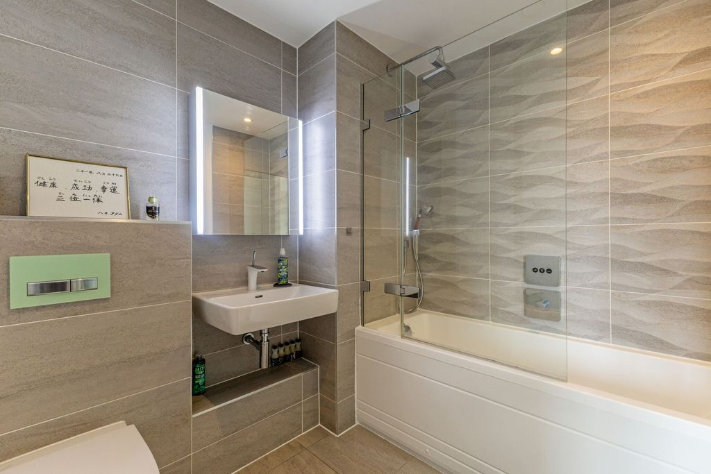 Additional image 13 of 2 bed penthouse for saleMidland Road, Bath BA2