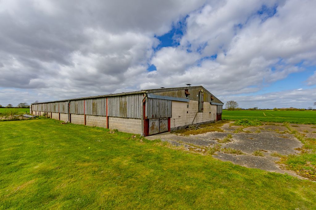 Additional image 40 of 6 bed barn conversion for saleBedfield Road, Woodbridge IP13