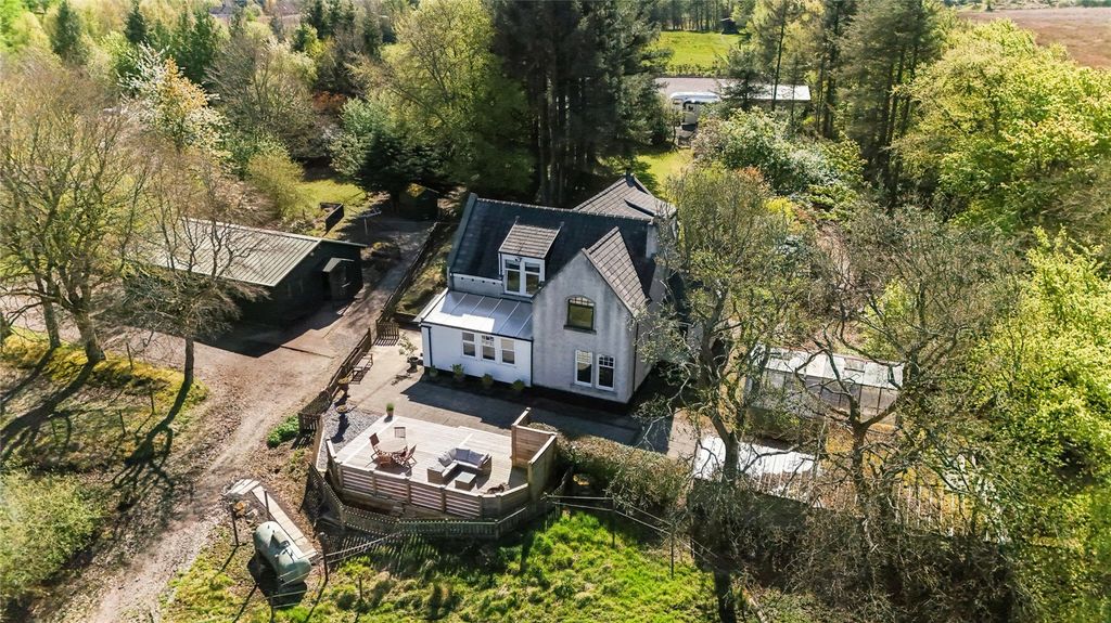 Additional image 7 of 3 bed cottage for saleRoughrigg Farm Road, Longriggend, Airdrie, North Lanarkshire ML6