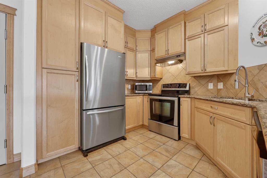 Additional image 3 of 503-30 Discovery Ridge Close SW, Calgary, AB, T3H 5X5
